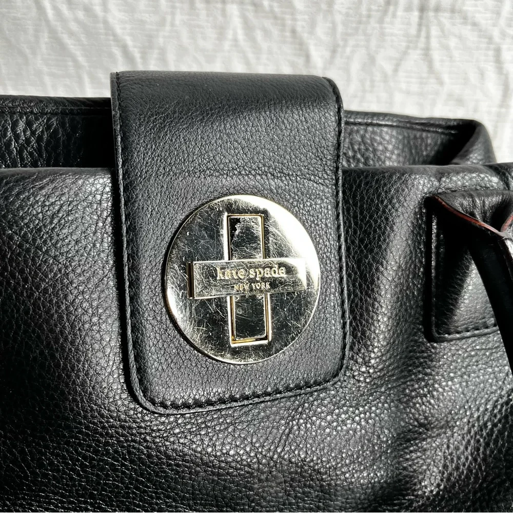 Kate Spade New York Bexley Anisha Black Pebbled Leather Shoulder Bag Satchel